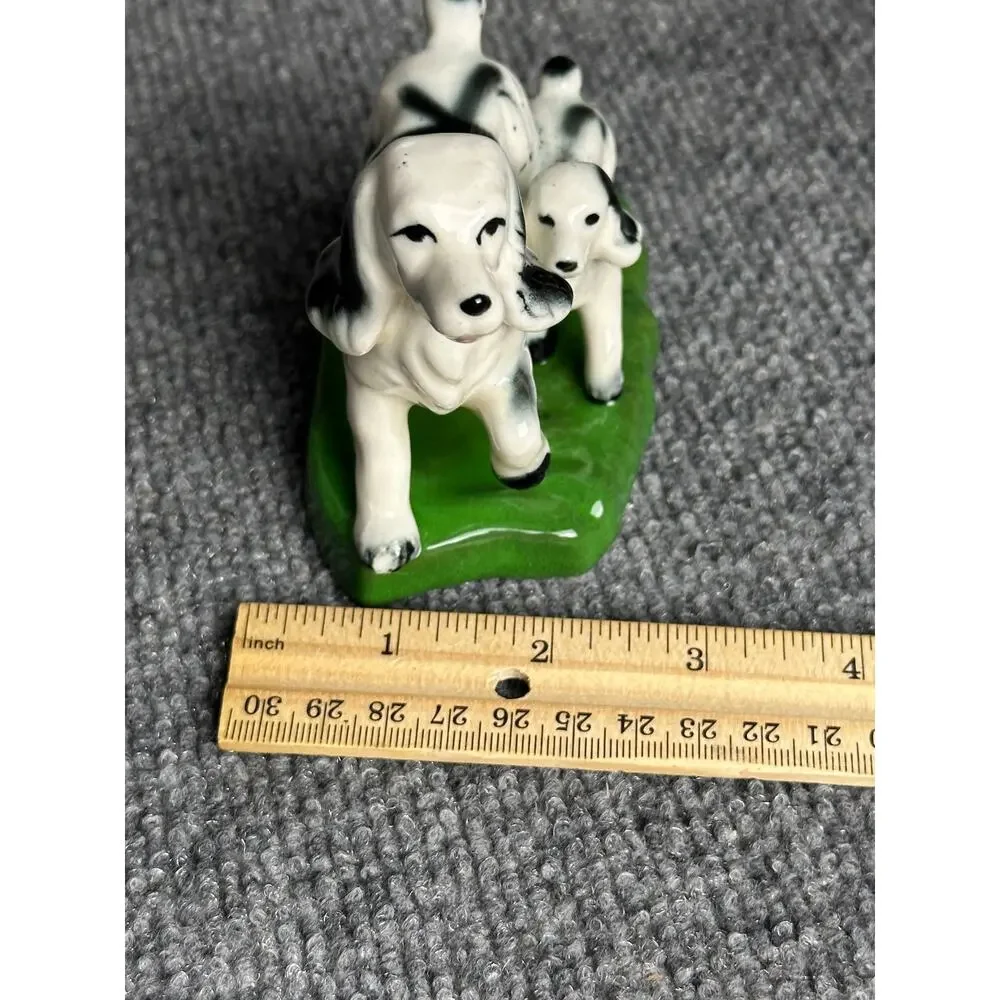 Vintage running Springer Spaniel figurine Japan 3.5x4.5 mom baby ceramic